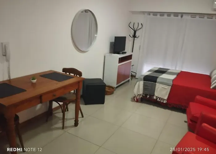 Mendoza 1638 Aparments